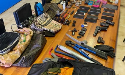 ROMA: FURTI IN APPARTAMENTI, PRESA LA BANDA