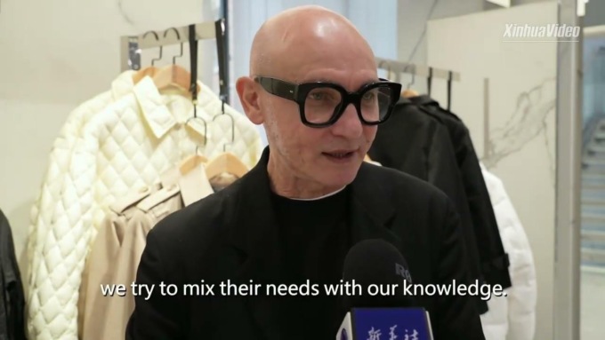 Cina: marchio abbigliamento si adatta a mercato globale con negozi al dettaglio