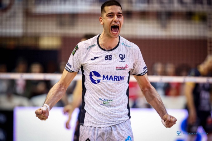 PALLAVOLO SUPERLEGA: CISTERNA, INIZIO INCORAGGIANTE