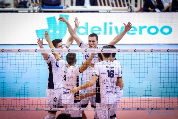 PALLAVOLO SUPERLEGA: CISTERNA.TRENTO 2-3