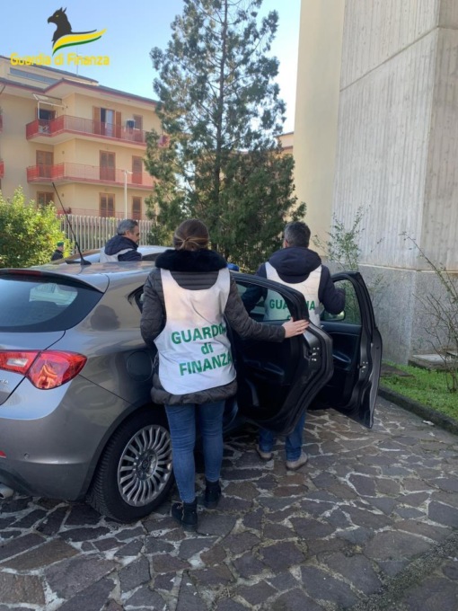 FORMIA: TENTATA TURBATIVA D’ASTA, ARRESTATO