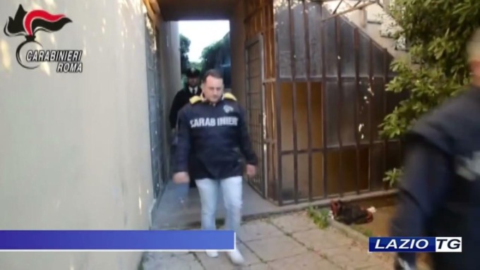 POMEZIA: PICCHIATA DAL FIGLIO UBRIACO, E’ GRAVE