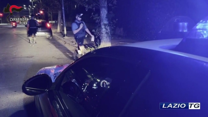 ROMA: SPACCIO AI “LOTTI” DI OSTIA, ARRESTATO