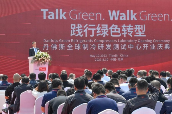 Cina: CEO Danfoss, CIIE “forum ideale” per aumentare presenza nel Paese
