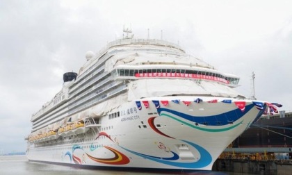 Cina: consegnata prima grande nave da crociera di produzione nazionale