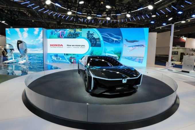 Cina: Shanghai, nuovi prodotti debuttano a CIIE (1)