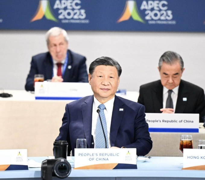 Xi partecipa a dialogo informale, pranzo di lavoro APEC a San Francisco