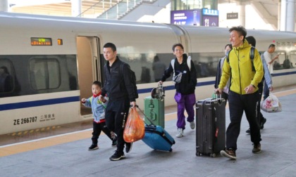 Cina: viaggi di passeggeri in aumento a ottobre