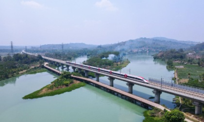 Cina: pubblica documento su visione, azioni per cooperazione B&R in prossimo decennio