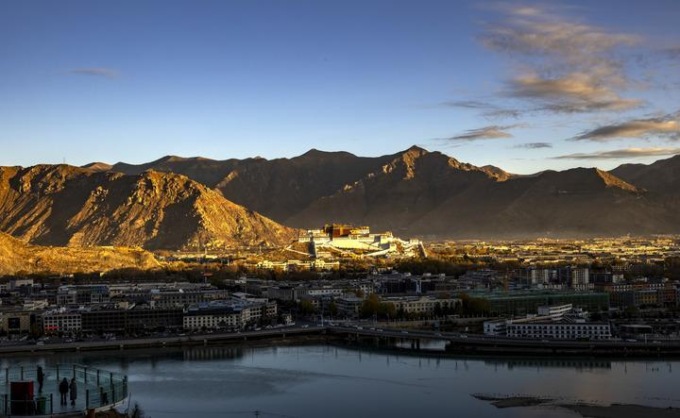 Cina: qualità dell’aria migliora a ottobre