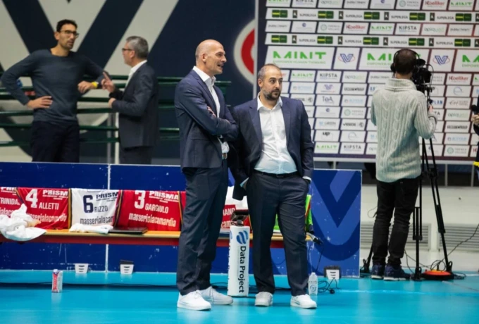 VOLLEY E CALCIO: IL MOVIMENTO ALLENATORI