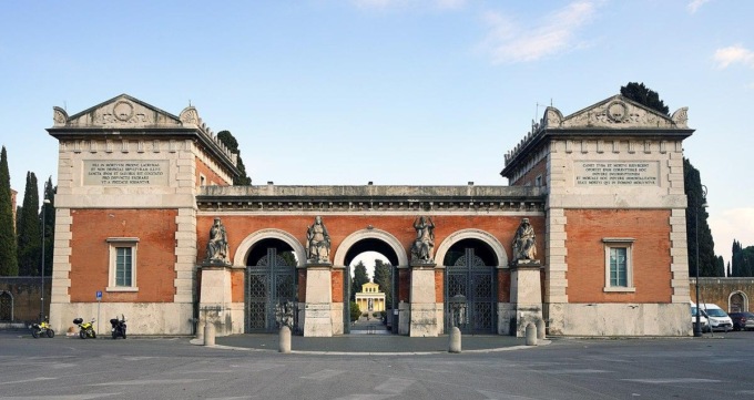 ROMA: CIMITERI, ILLUSTRATI I LAVORI