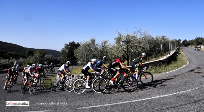 CICLISMO: IL 22 NOVEMBRE LA GRANFONDO LA MEDIEVALE