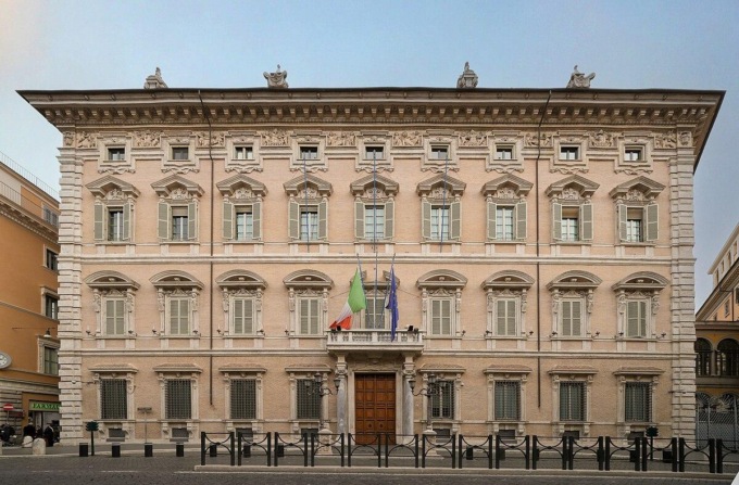 ROMA: CONFERENZA SULLA PACE E LEONI D’ORO