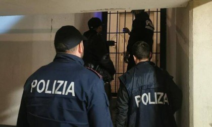 POMEZIA/NETTUNO: GUERRA PER LO SPACCIO, 30 ARRESTI