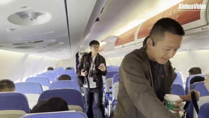 Cina: aereo sviluppato nel Paese ha trasportato oltre 10 mln passeggeri