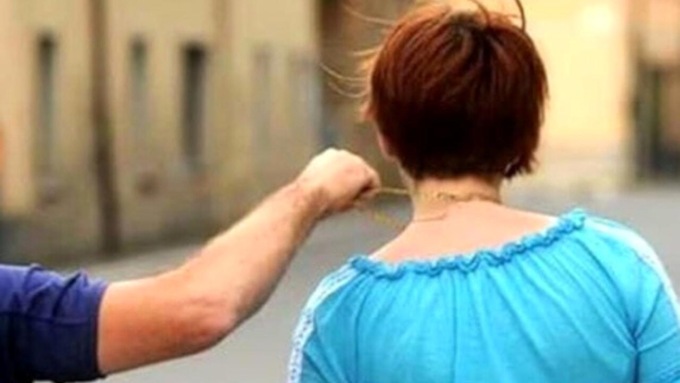 ROMA: FURTO CON STRAPPO, ARRESTATO UN MINORE