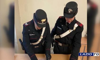 ROMA: SPACCIAVA DROGHE SINTETICHE AD ACILIA, ARRESTATA