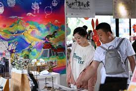 Incontra il suonatore di cetra robotico a Guangzhou