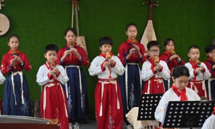 Cina: Guangxi, educazione a cultura a Wuzhou (1)