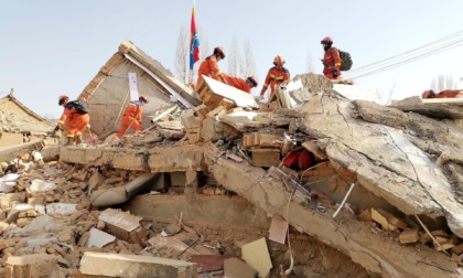 Cina: intensifica operazioni di soccorso in regioni colpite da sisma