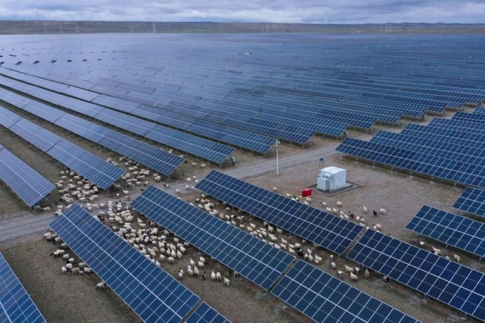 Cina: altopiano Qinghai-Tibet, al via progetto fotovoltaico da 900 MW