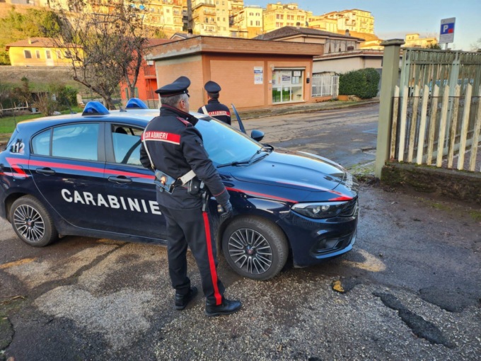 CARPINETO ROMANO: BOTTE E MINACCE ALLA MOGLIE, DIVIETO DI AVVICINAMENTO