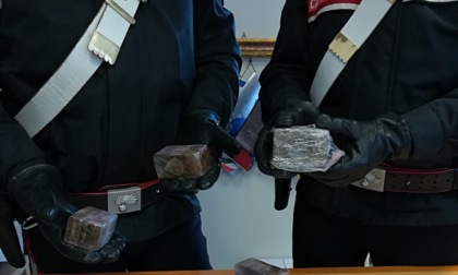 ROMA: DROGA A TOR BELLA MONACA, 8 ARRESTI