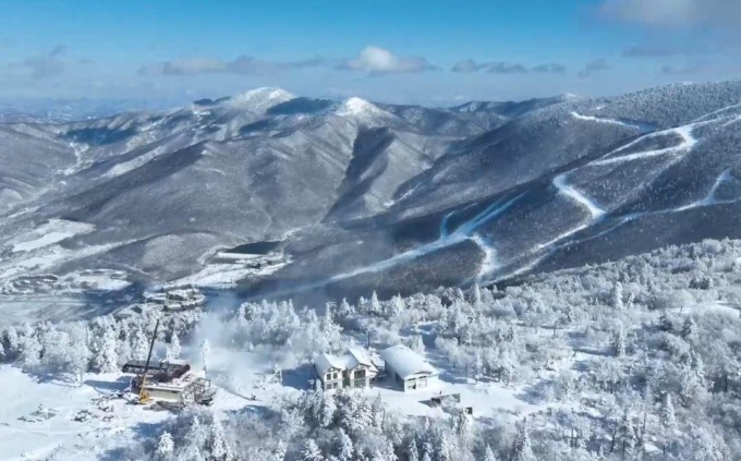 Cina: ghiaccio, neve alimentano economia invernale nello Jilin