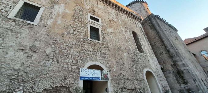 FONDI: GIULIA GONZAGA, SALOTTO CULTURALE DI FINE ANNO