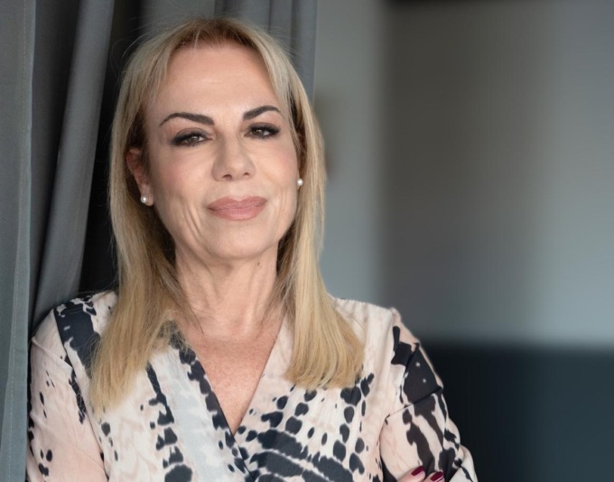 Insulti sui social alla sindaca Celentano, ora rischiano il processo
