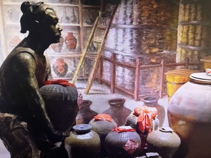 Cina: Henan, scopriamo produzione tradizionale di Baijiu a Baofeng