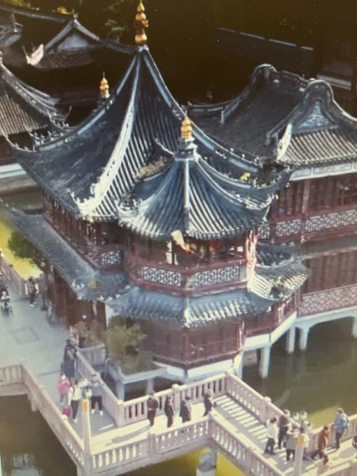 Lussemburgo accoglie il primo volo diretto dalla Cina