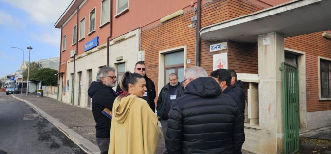 TERRACINA: STAZIONE FERROVIARIA, NUOVO LOOK. BANDO PER LA GESTIONE DEL CANILE