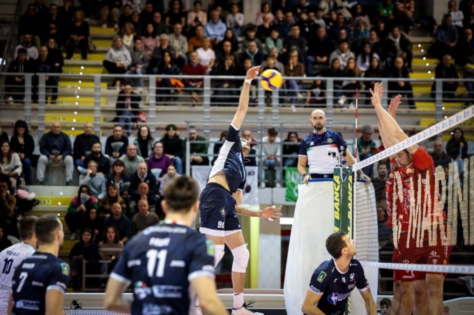PALLAVOLO SUPERLEGA: CISTERNA-CIVITANOVA 1-3