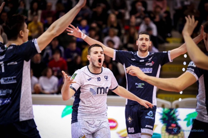 PALLAVOLO SUPERLEGA: CISTERNA SOGNA I PLAY OFF