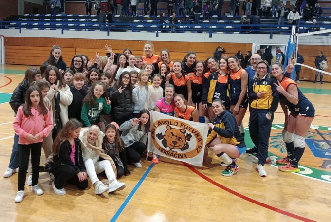PALLAVOLO B2 FEMMINILE: FUTURA TERRACINA-ONDA VOLLEY ANZIO 3-2