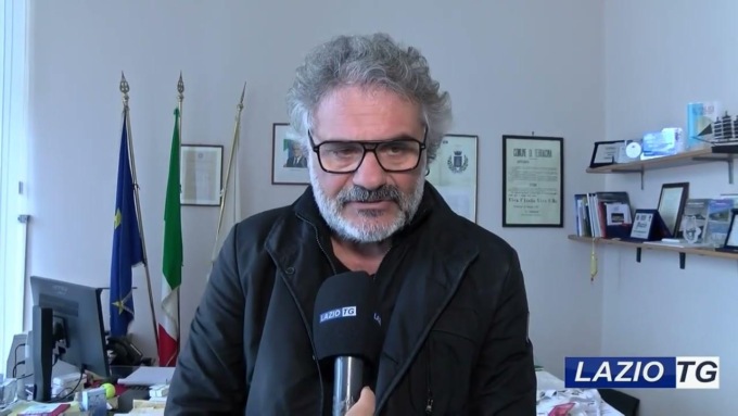 TERRACINA: MAGGIORANZA CRISI, PARLA IL SINDACO