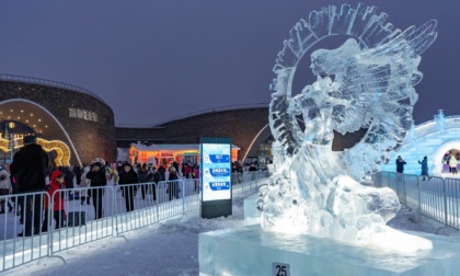 Cina: Harbin, si chiude Int'l Ice Sculpture Competition (3)
