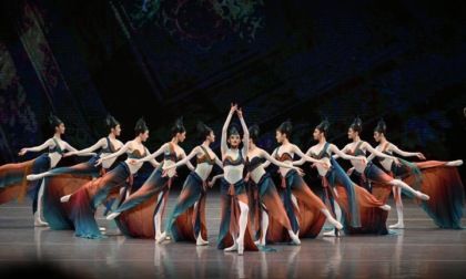 Cina: chiusura stagione del balletto internazionale a Pechino (1)