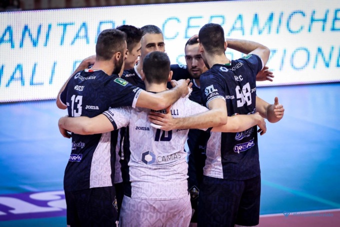 PALLAVOLO SUPERLEGA: CISTERNA, UN MESE DECISIVO
