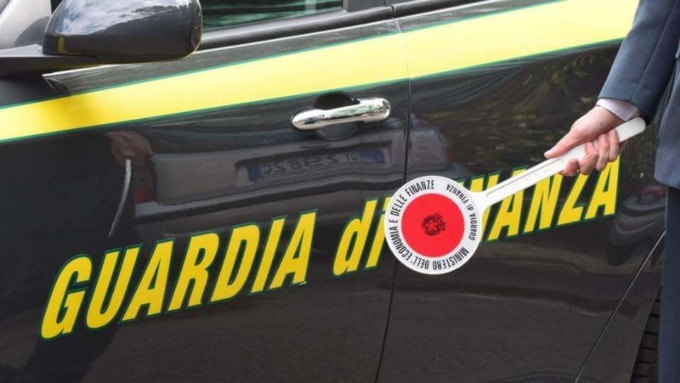 FIRENZE: IL CLAN DEI CASALESI RICICLAVA IN TOSCANA