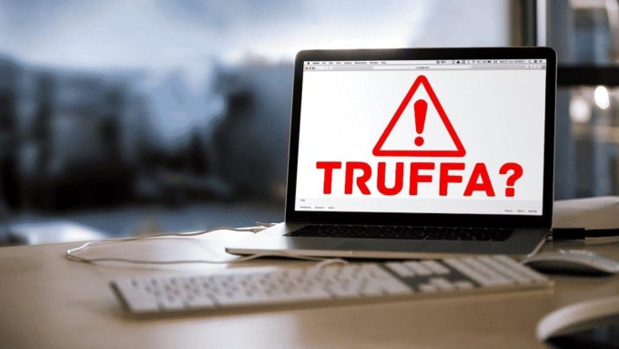 SANTI COSMA E DAMIANO: TRUFFA WEB, DUE DENUNCE