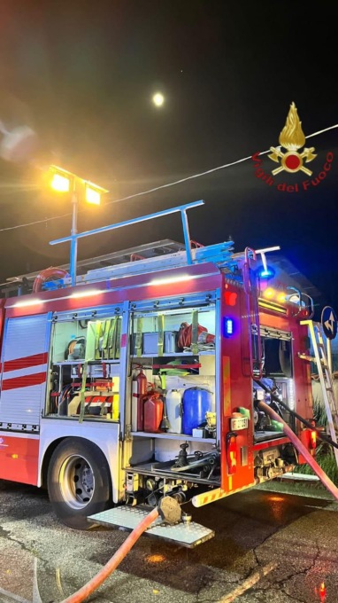 ANZIO: ESPLOSIONE IN UNA VILLETTA, NESSUN FERITO