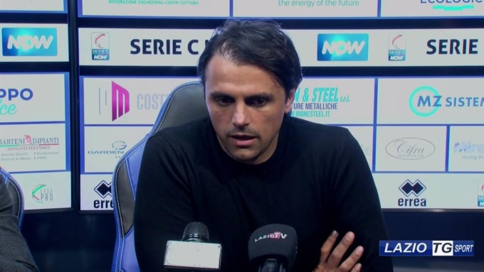 CALCIO: LATINA, PRESENTATO FONTANA