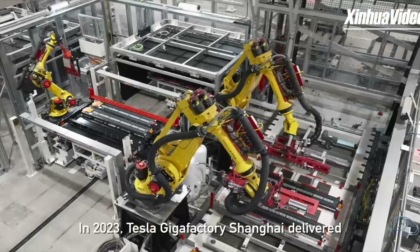 Cina: stabilimento Tesla a Shanghai, consegnati 947.000 auto nel 2023