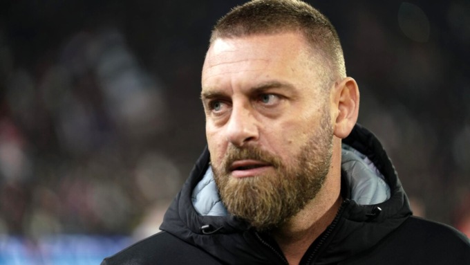 CALCIO: ROMA, DANIELE DE ROSSI E’ IL NUOVO ALLENATORE