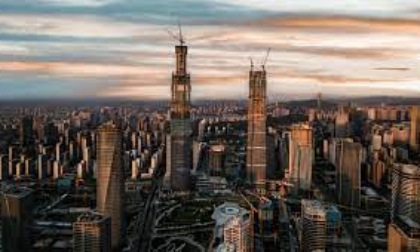 Cina: scuole serali nuova tendenza per giovani che cercano esperienze