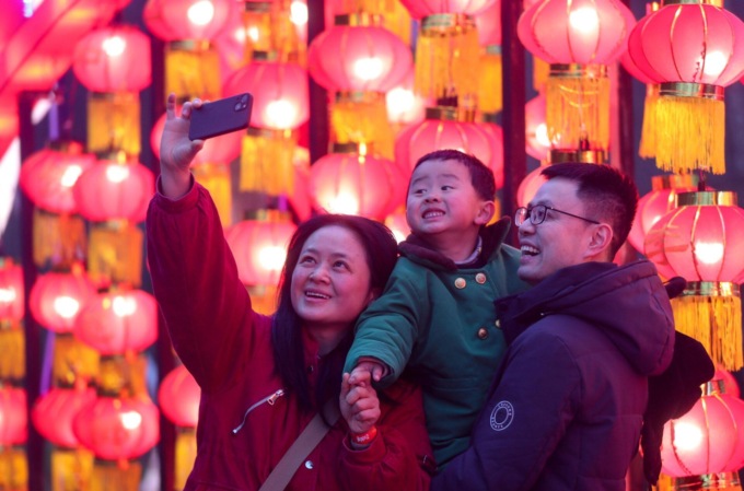 Cina: città addobbate con lanterne per Festa di primavera (3)