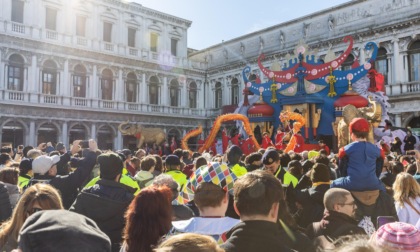 Italia: Venezia ospita spettacoli cinesi per Carnevale (2)
